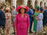 Raffia Curve Brim Hat Large Brim in Rosy Apple Madagascan