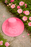 Raffia Curve Brim Hat Standard Brim in Carnation Pink Madagascan