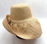 Raffia Curve Brim Hat Standard Brim in Natural Madagascan