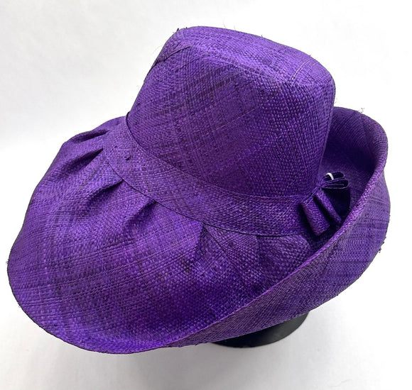 Raffia Curve Brim Hat Standard Brim in Purple Madagascan