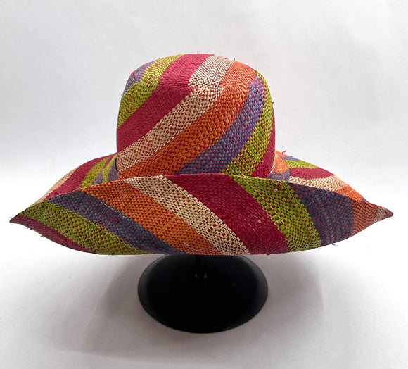 Raffia Curve Brim Hat Standard Brim in Fruit Salad Madagascan