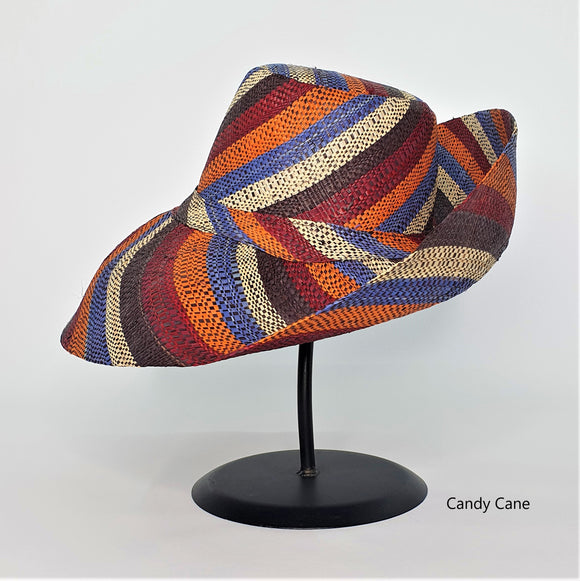 Raffia Curve Brim Hat Standard Brim in Candy Cane Madagascan
