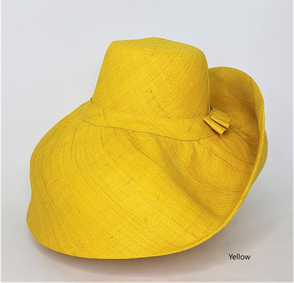 Raffia Curve Brim Hat Large Brim in Yellow Madagascan