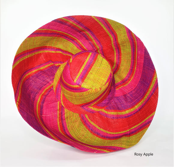 Raffia Curve Brim Hat Large Brim in Rosy Apple Madagascan