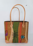 LILIES RAFFIA BASKET SMALL Madagascan