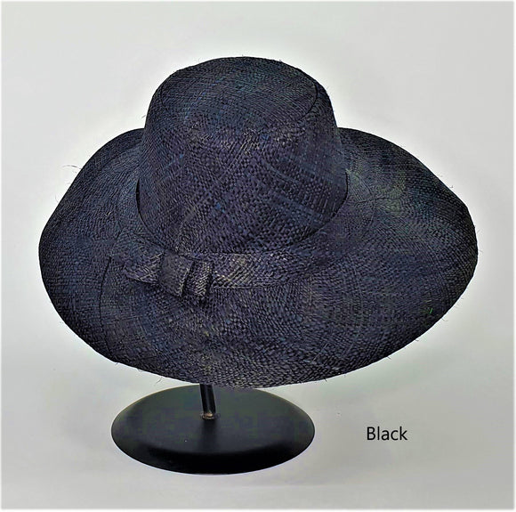 Flat Brim Raffia Sunhat in Black Madagascan