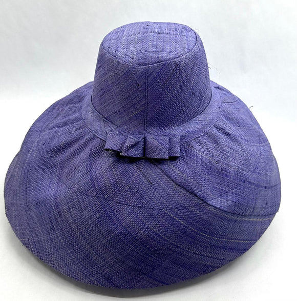 Raffia Curve Brim Hat Large Brim in Indigo Light Madagascan