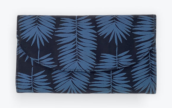 Tri-Fold Ladies Wallet Purse Cambodian